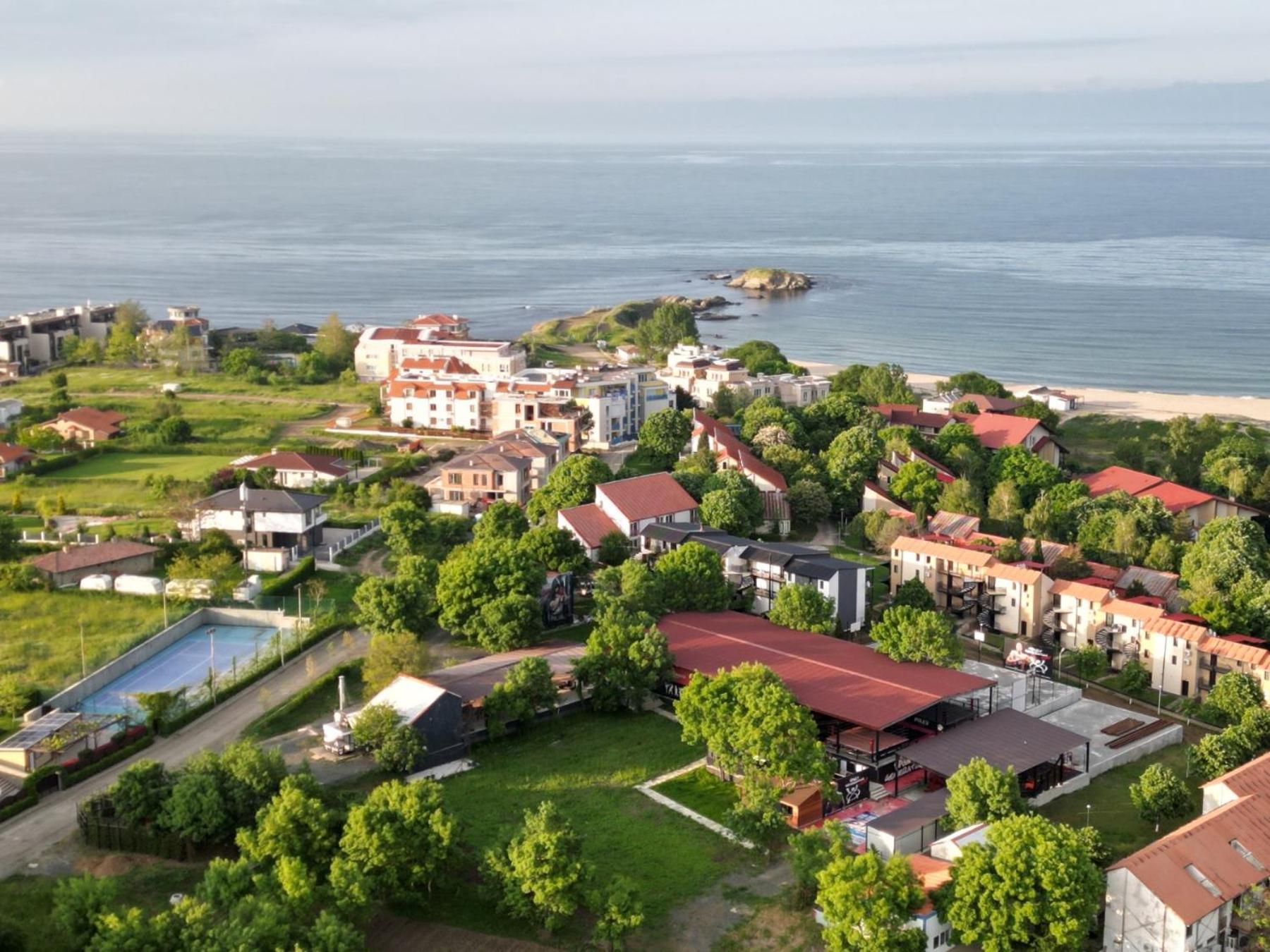 Sport Generation Camp Hotel Lozenets Bagian luar foto