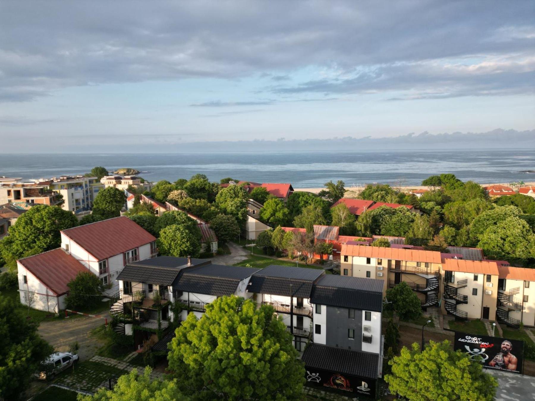 Sport Generation Camp Hotel Lozenets Bagian luar foto