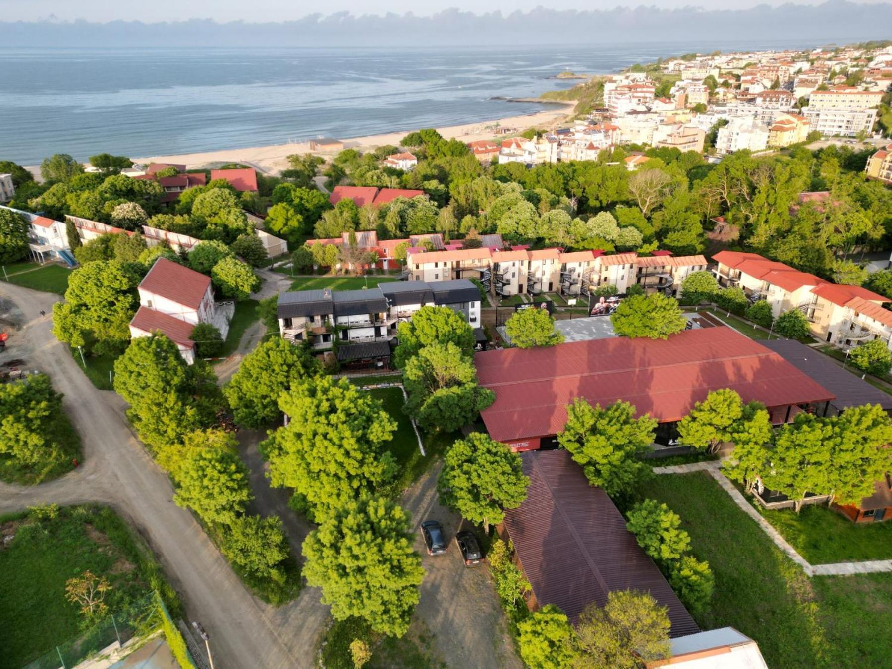 Sport Generation Camp Hotel Lozenets Bagian luar foto